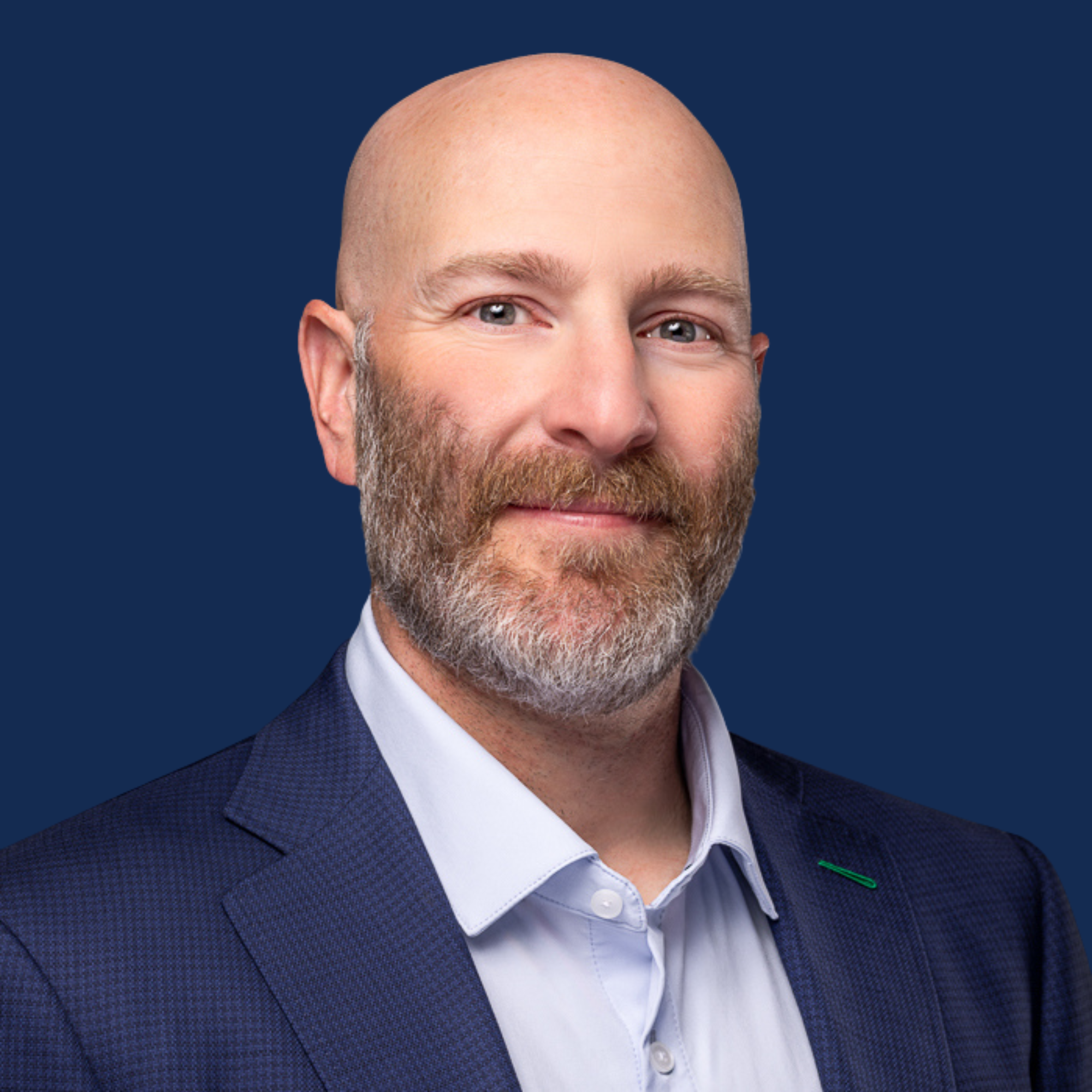 Zach Oxman Headshot